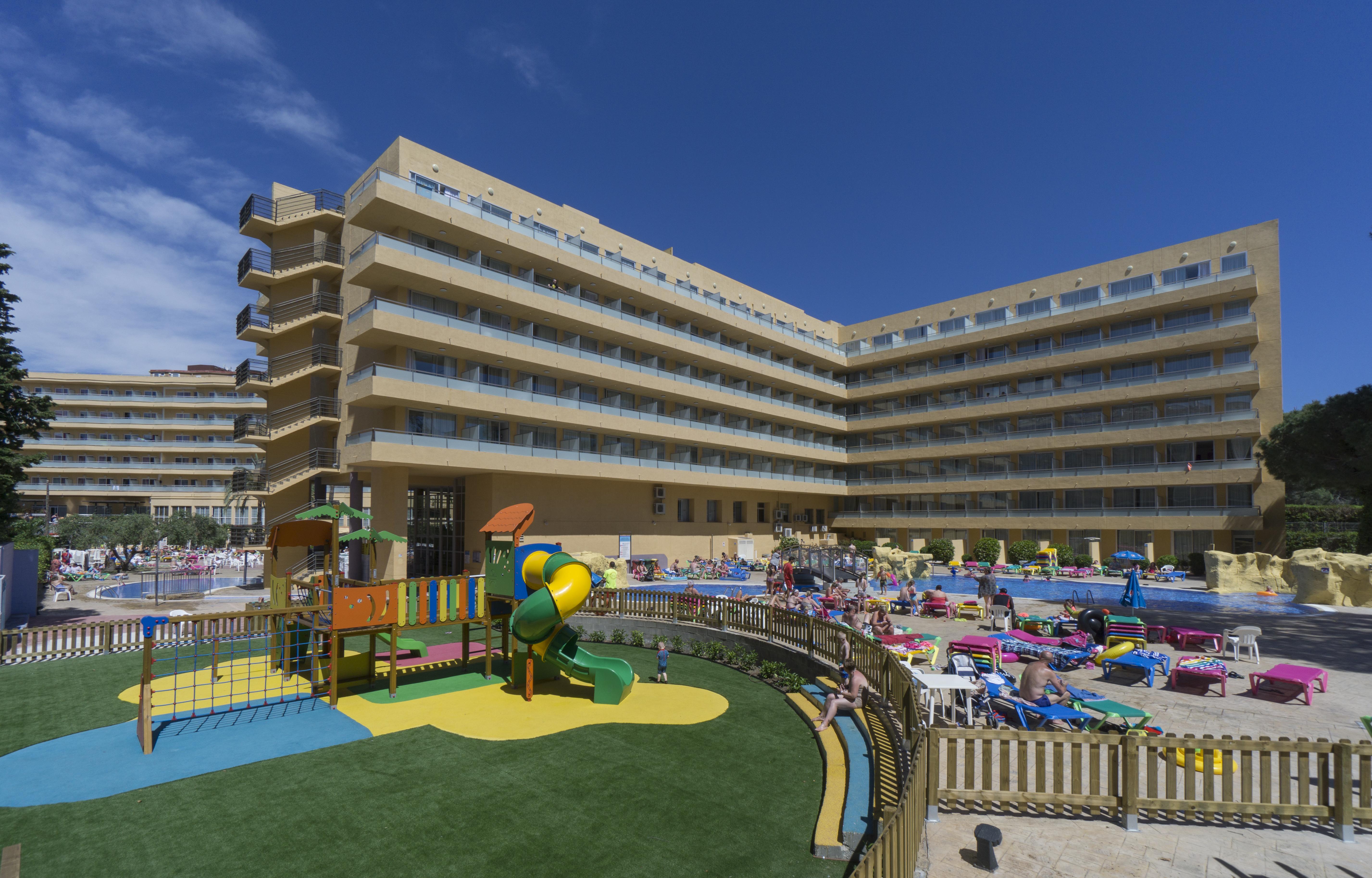 Medplaya Hotel Calypso Salou Bagian luar foto