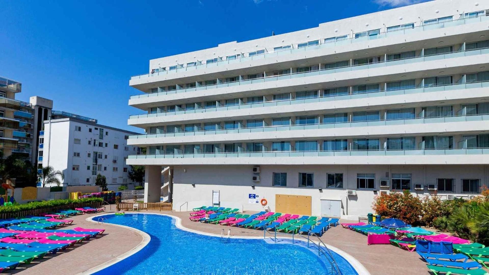 Medplaya Hotel Calypso Salou Bagian luar foto