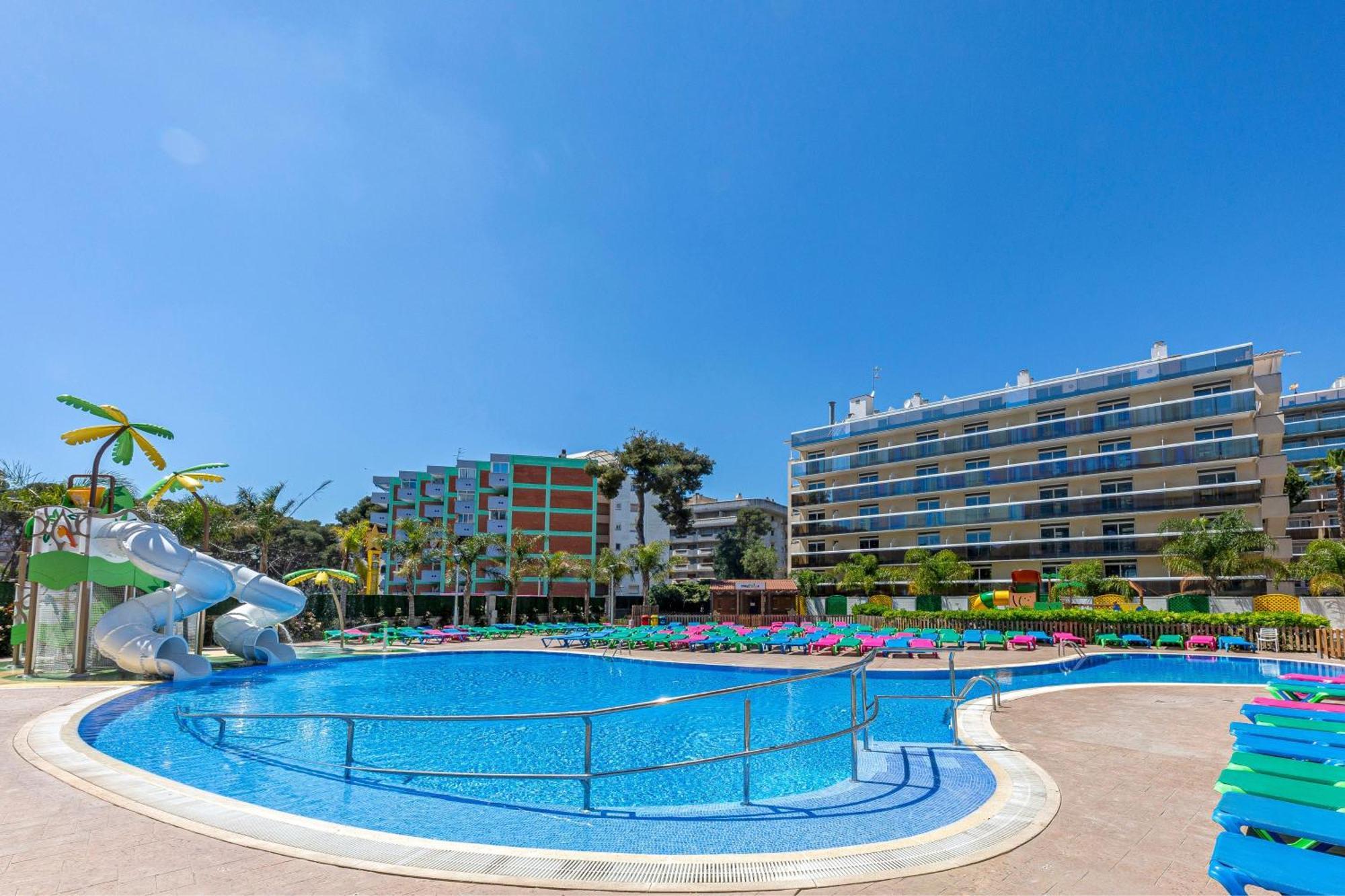 Medplaya Hotel Calypso Salou Bagian luar foto