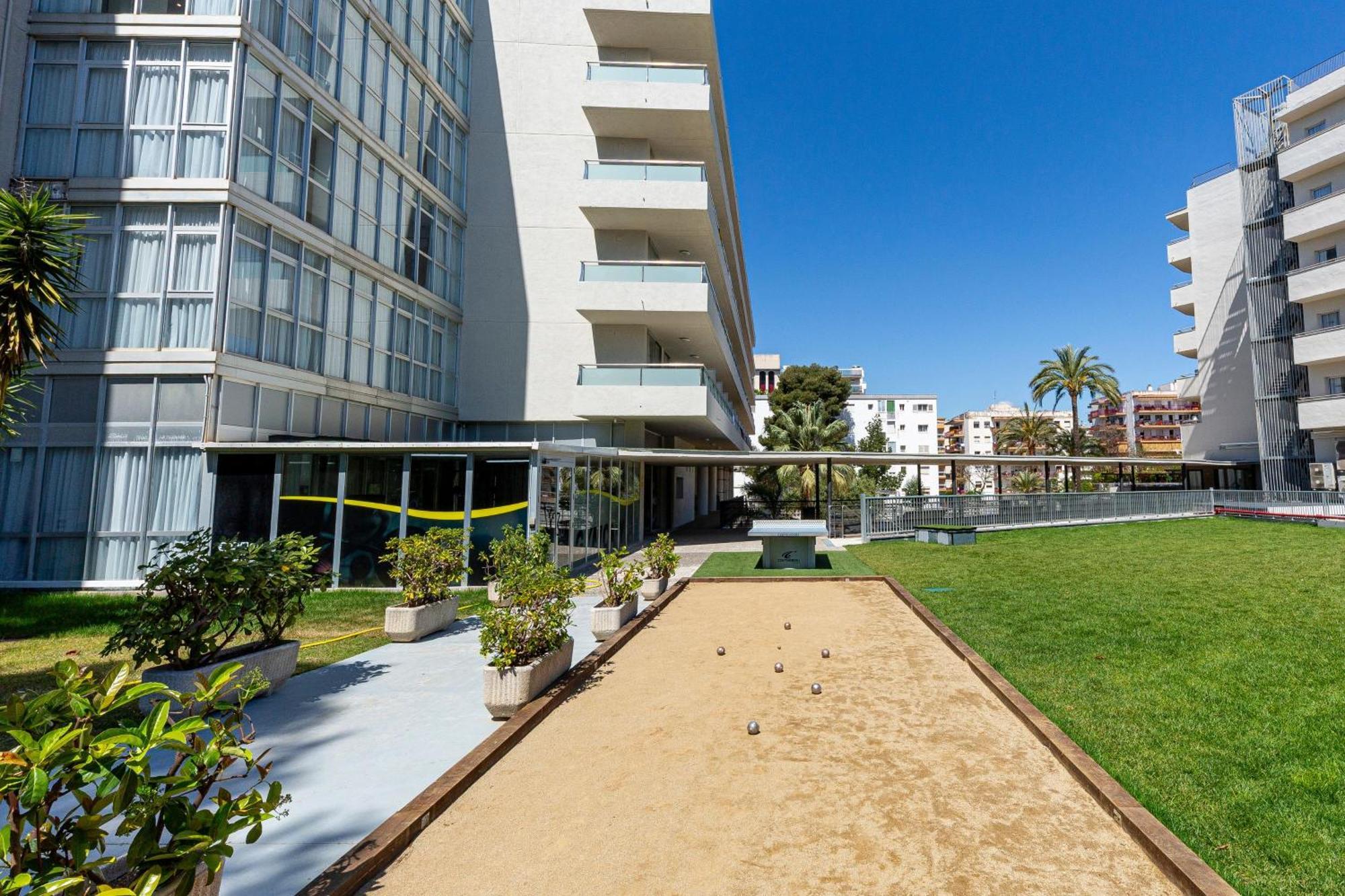 Medplaya Hotel Calypso Salou Bagian luar foto