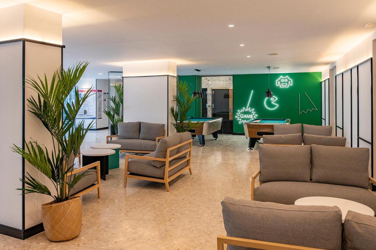 Medplaya Hotel Calypso Salou Bagian luar foto